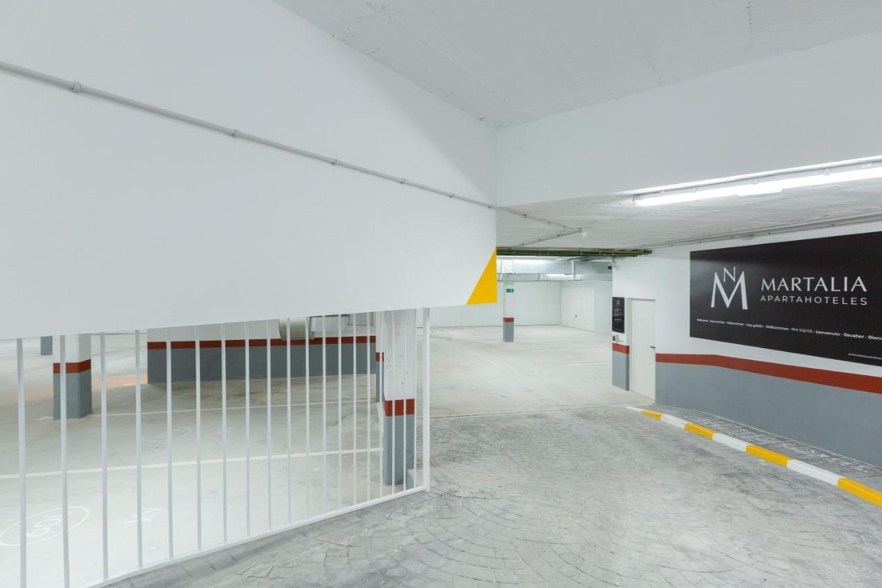 Apartamentos Martalia Arenal Ronda Eksteriør billede
