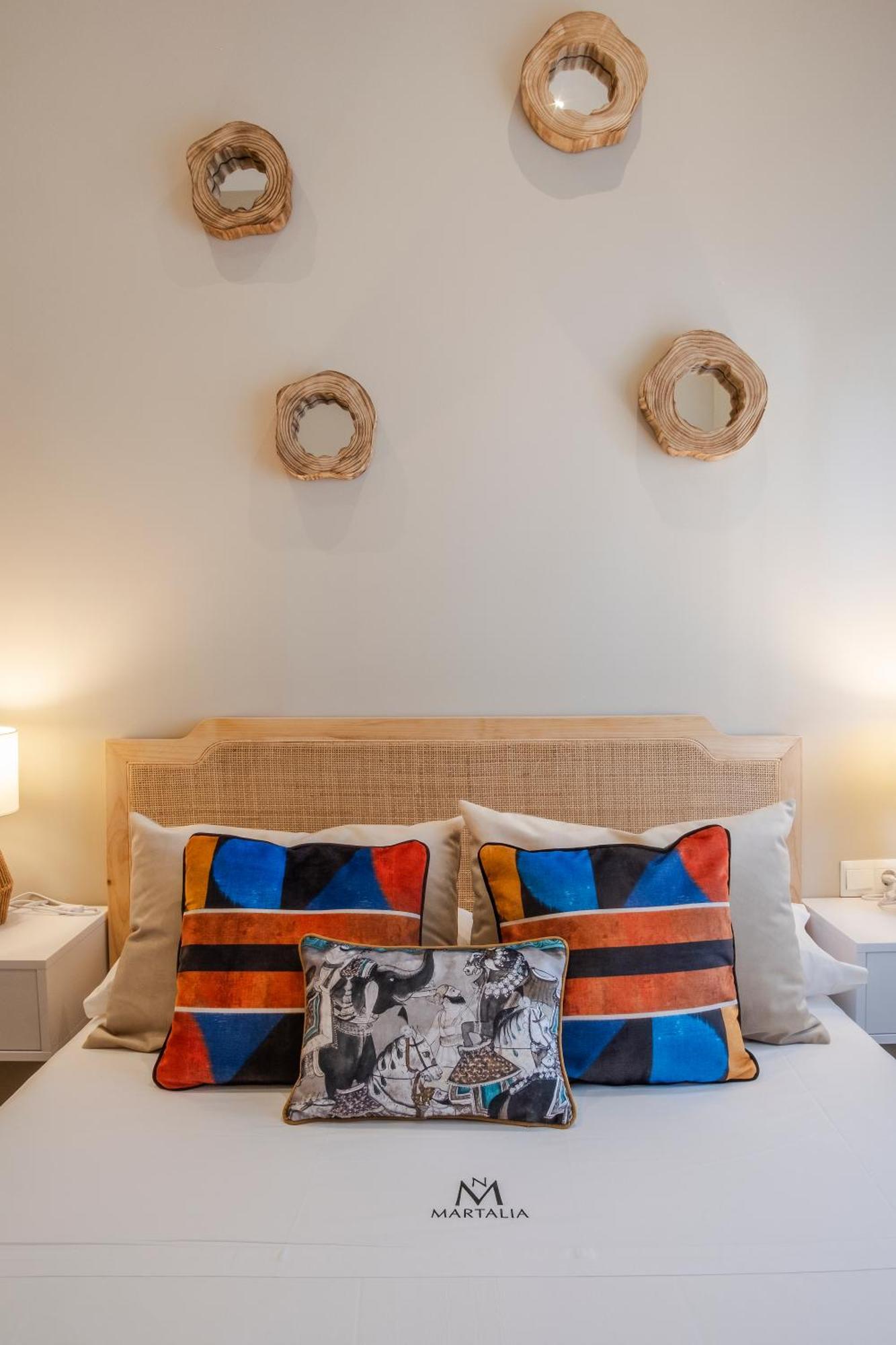 Apartamentos Martalia Arenal Ronda Eksteriør billede