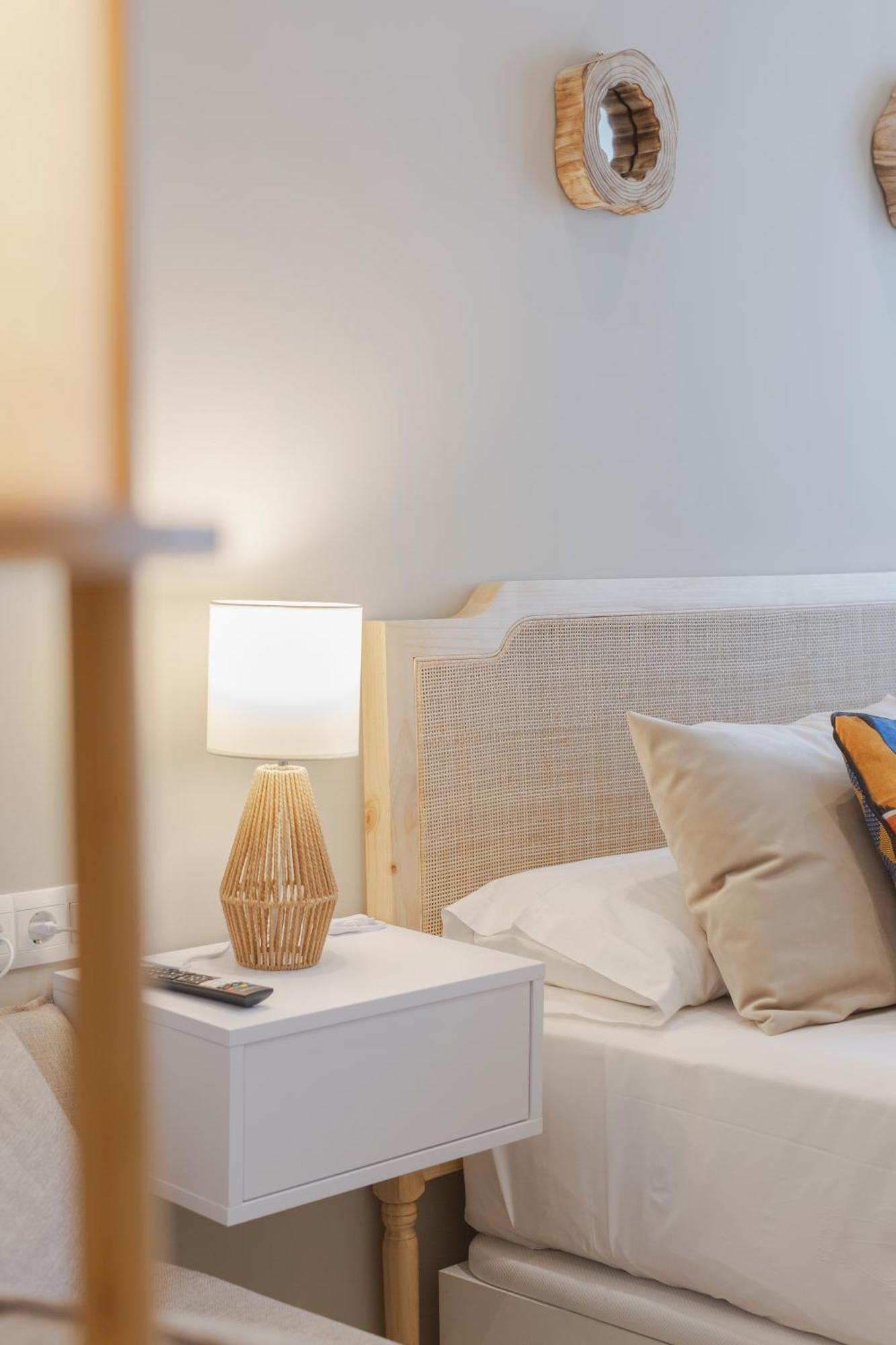 Apartamentos Martalia Arenal Ronda Eksteriør billede